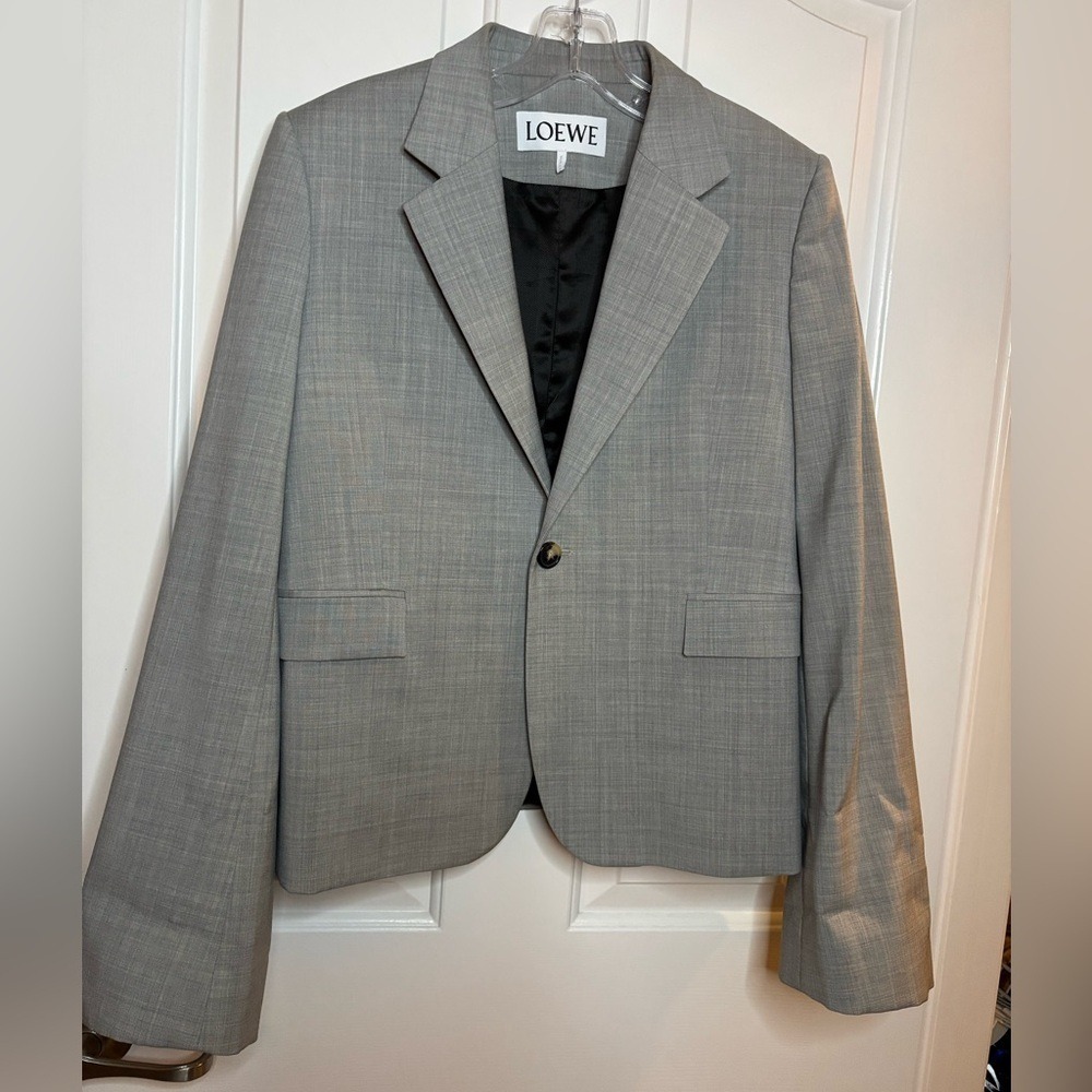 EUC LOEWE Womens wool grey single button Blazer SIZE 40